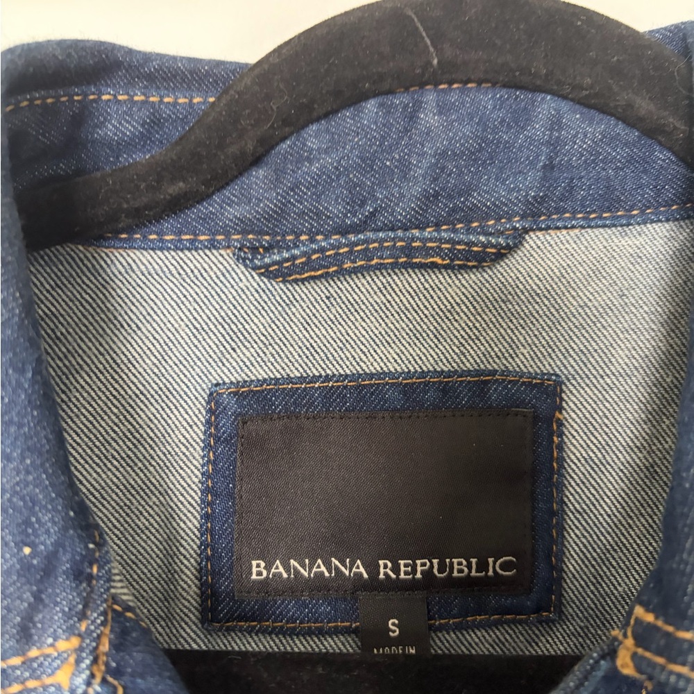 Banana Republic Dark Blue Denim Jacket - Picture 3 of 3
